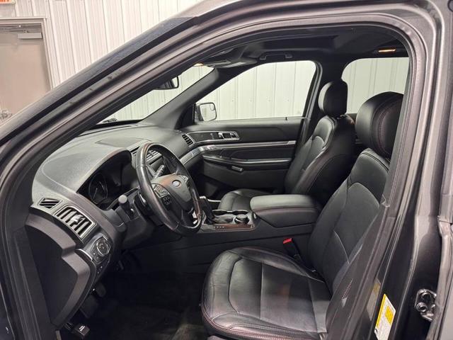 Photo of 2017 Magnetic Ford Explorer