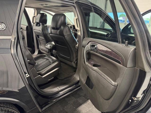 Photo of 2015 Carbon Black Metallic Buick Enclave