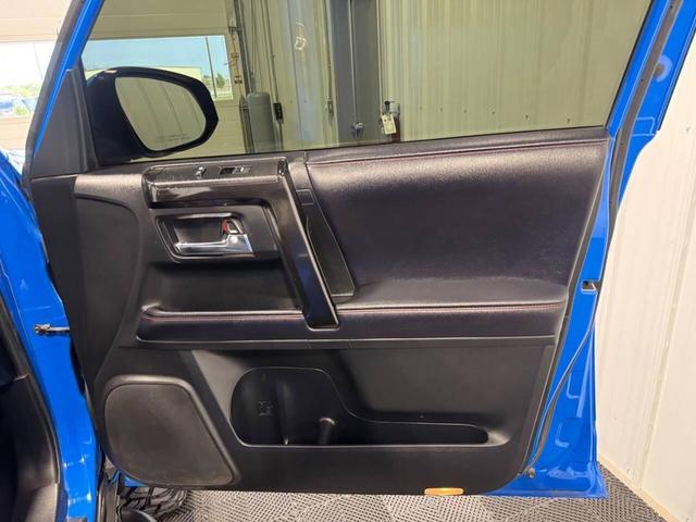 Photo of 2019 Voodoo Blue Toyota 4Runner