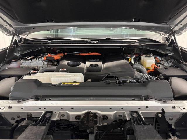 Photo of 2023 Celestial Silver Metallic Toyota Tundra Hybrid