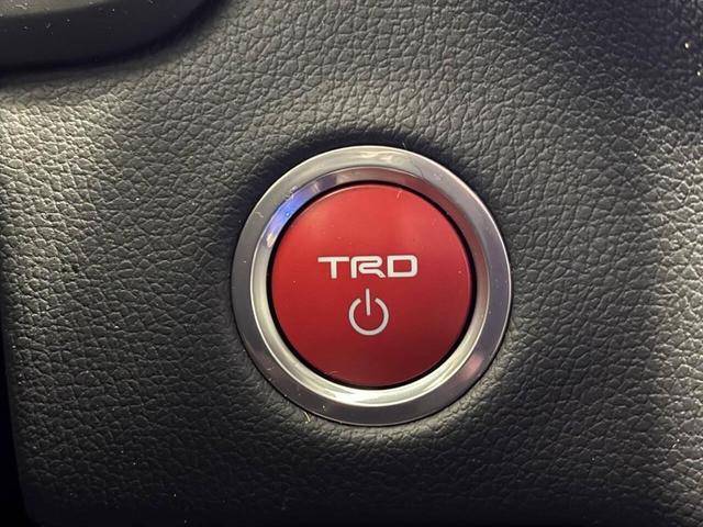 Photo of 2023 Celestial Silver Metallic Toyota Tundra Hybrid