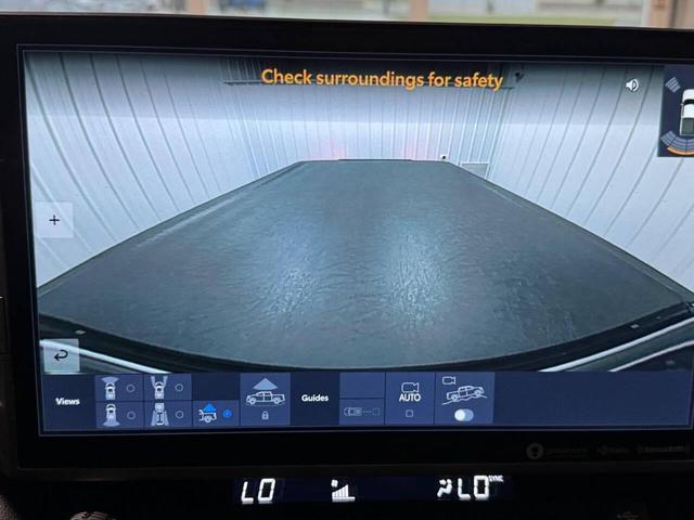 Photo of 2023 Celestial Silver Metallic Toyota Tundra Hybrid