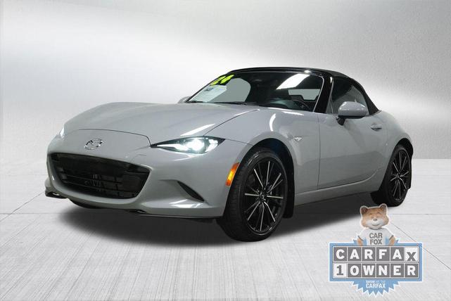 Photo of 2024 Aero Gray Mazda MX-5 Miata