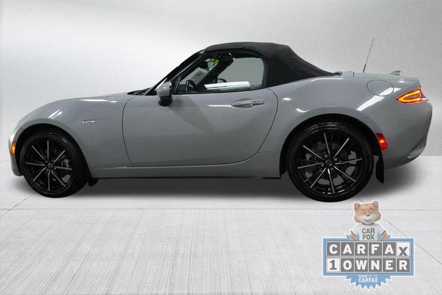 Photo of 2024 Aero Gray Mazda MX-5 Miata