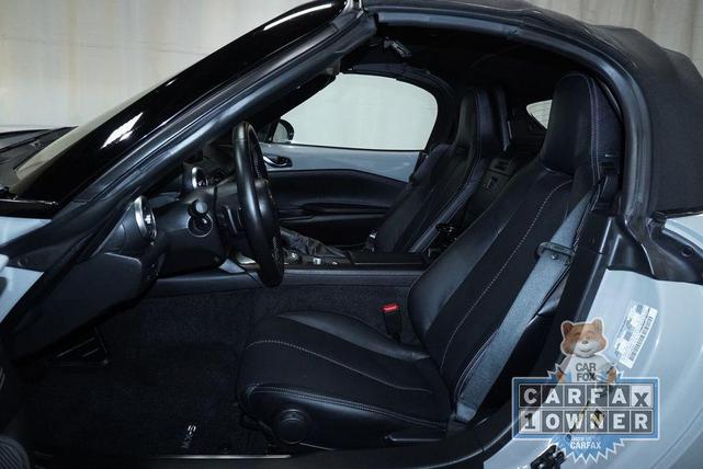 Photo of 2024 Aero Gray Mazda MX-5 Miata