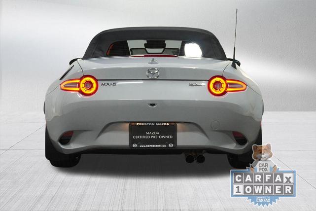 Photo of 2024 Aero Gray Mazda MX-5 Miata