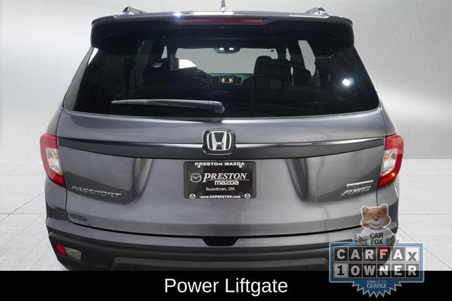 Photo of 2021 Modern Steel Metallic Honda Passport