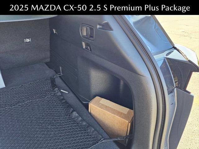 Photo of 2025 Polymetal Gray Metallic Mazda CX-50