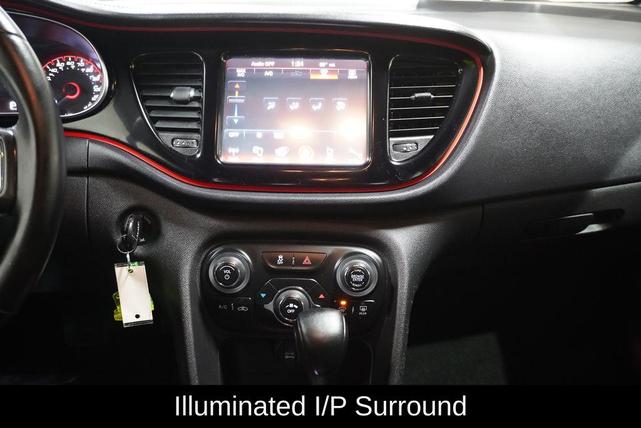 Photo of 2015 Pitch Black Clearcoat Dodge Dart