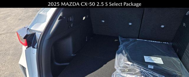 Photo of 2025 wind chill pearl Mazda CX-50