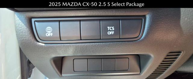 Photo of 2025 wind chill pearl Mazda CX-50