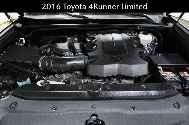 Photo of 2016 Midnight Black Metallic Toyota 4Runner