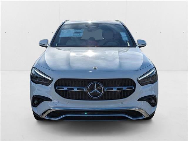 Photo of 2025 Polar White Mercedes-Benz GLA 250