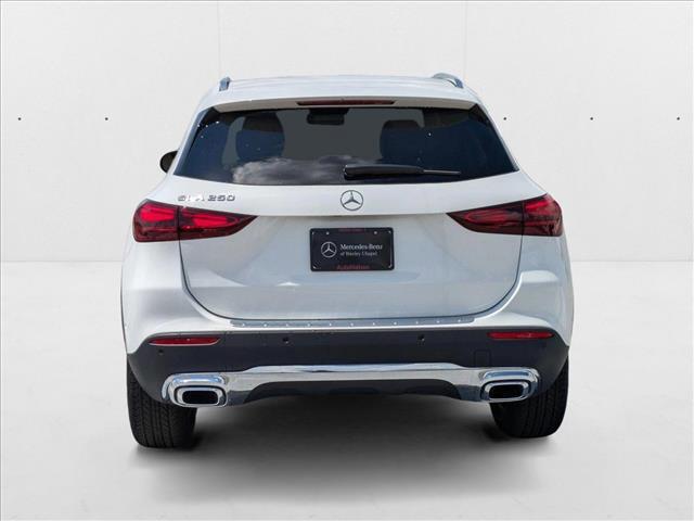 Photo of 2025 Polar White Mercedes-Benz GLA 250