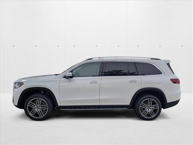 Photo of 2026 Polar White Mercedes-Benz GLS 450