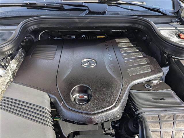Photo of 2025 Polar White Mercedes-Benz GLE 450