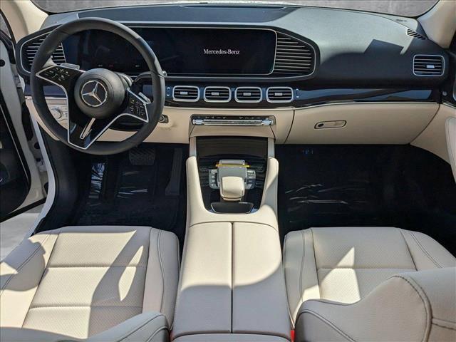 Photo of 2025 Polar White Mercedes-Benz GLE 450