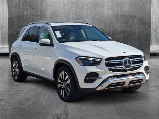 Photo of 2025 Polar White Mercedes-Benz GLE 450