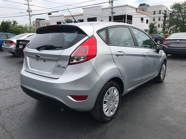 Photo of 2014 Silver Ford Fiesta