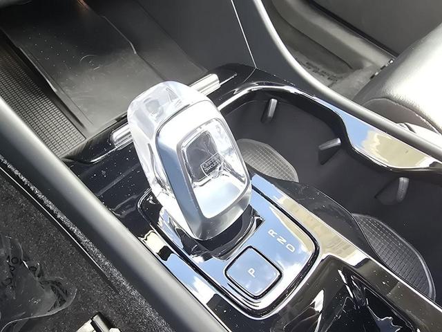 Photo of 2023 Silver Volvo XC40