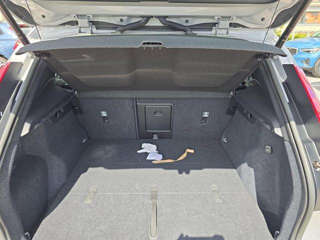 Photo of 2023 Silver Volvo XC40