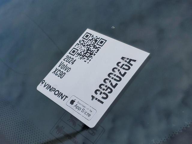 Photo of 2024 Metallic Volvo XC90