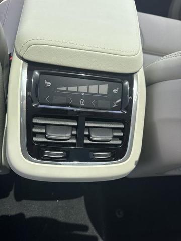 Photo of 2026 Blue Volvo XC60