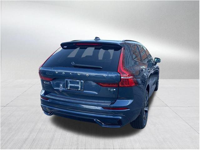 Photo of 2025 Blue Volvo XC60 Plug-In Hybrid