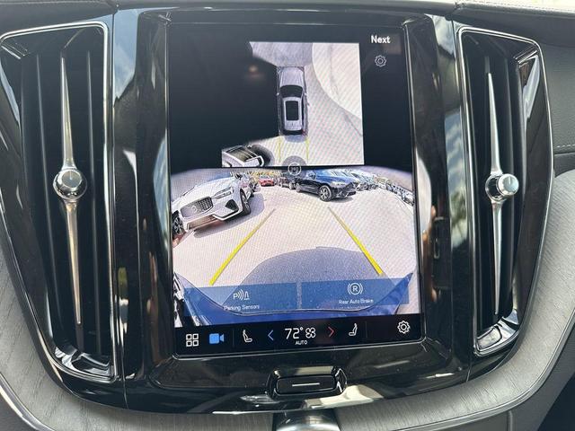 Photo of 2025 Platinum Volvo XC60 Plug-In Hybrid