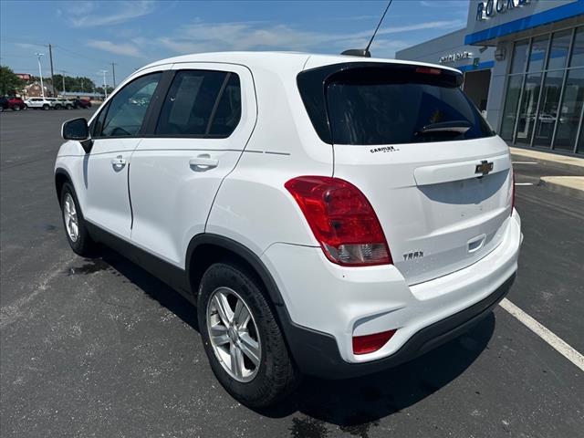 Photo of 2020 Summit White Chevrolet Trax