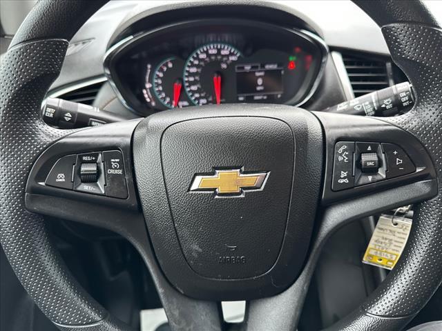 Photo of 2021 Black Cherry Metallic Chevrolet Trax