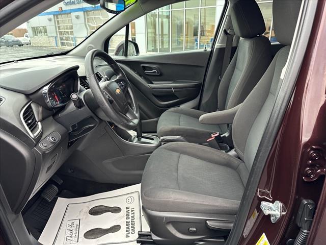 Photo of 2021 Black Cherry Metallic Chevrolet Trax
