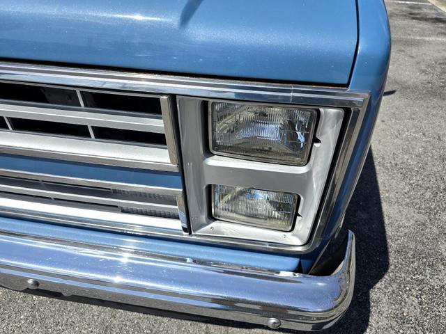 Photo of 1985 Blue Chevrolet C10/K10