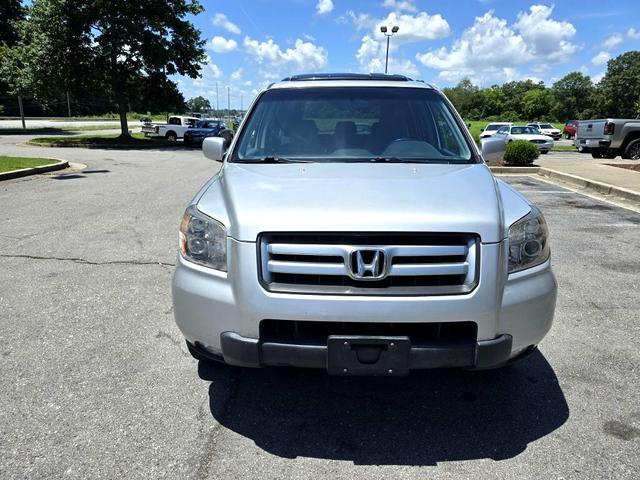 Photo of 2008 Silver Honda Pilot