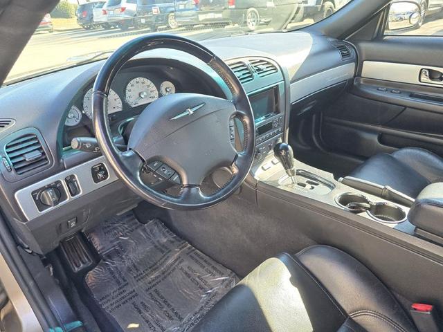 Photo of 2005 Gold Ford Thunderbird