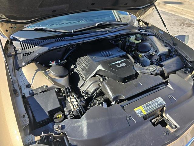 Photo of 2005 Gold Ford Thunderbird