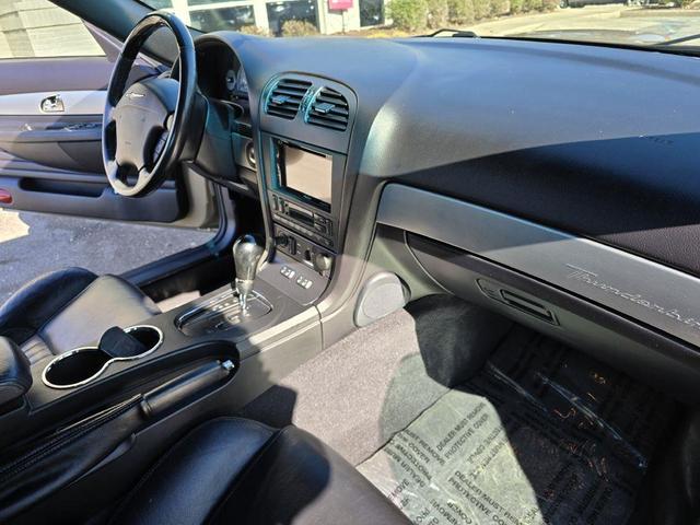 Photo of 2005 Gold Ford Thunderbird