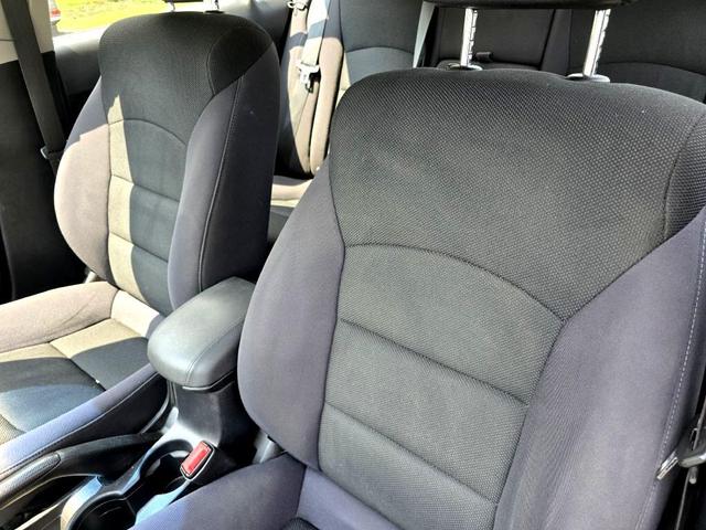 Photo of 2014 Blue Chevrolet Cruze