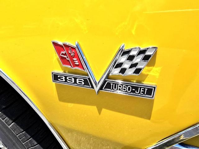 Photo of 1966 Yellow Chevrolet Chevelle