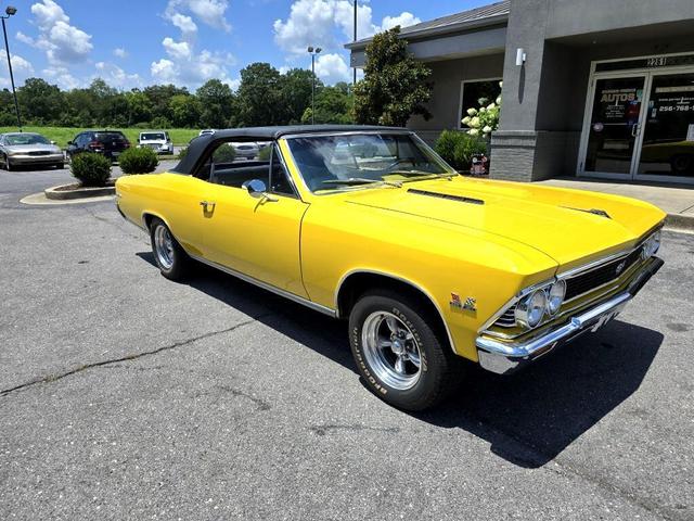 Photo of 1966 Yellow Chevrolet Chevelle