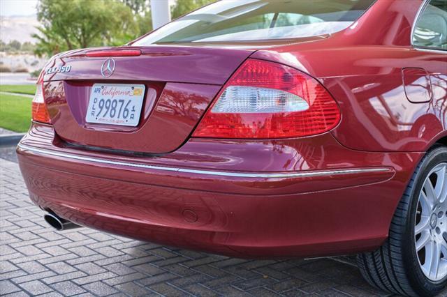 Photo of 2009 Red Mercedes-Benz CLK-Class