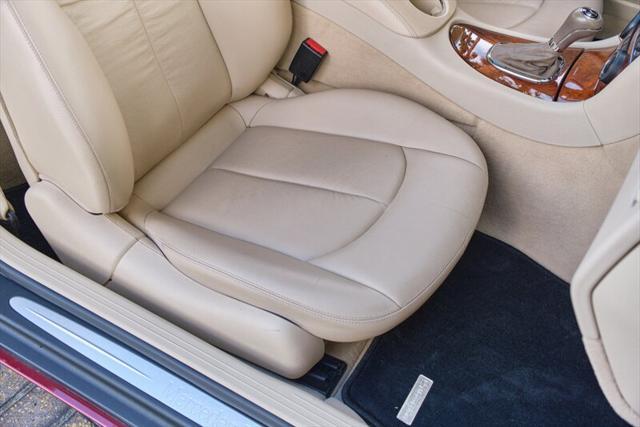 Photo of 2009 Red Mercedes-Benz CLK-Class