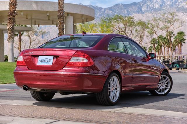 Photo of 2009 Red Mercedes-Benz CLK-Class