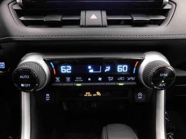 Photo of 2024 Midnight Black Metallic Toyota RAV4