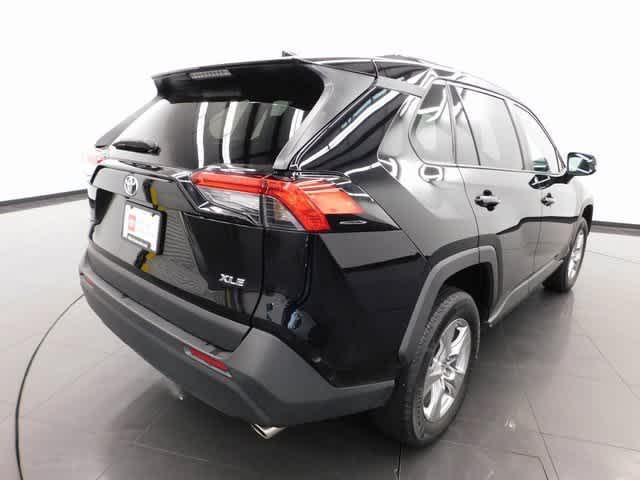 Photo of 2024 Midnight Black Metallic Toyota RAV4