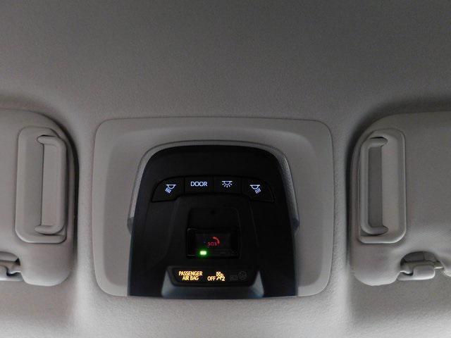 Photo of 2025 01k3/Ltblue Toyota Corolla