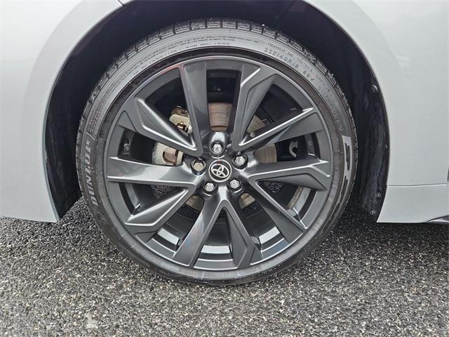 Photo of 2023 Classic Silver Metallic Toyota Corolla Hybrid
