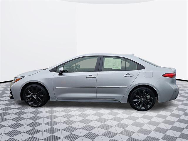 Photo of 2023 Classic Silver Metallic Toyota Corolla Hybrid