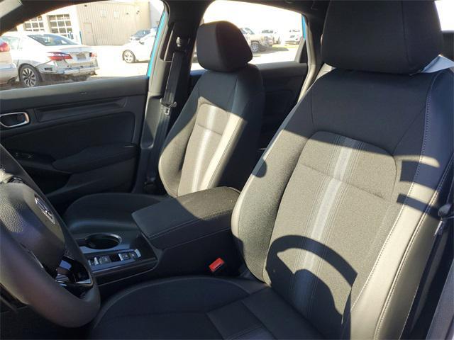 Photo of 2025 Blue Lagoon Pearl Honda Civic