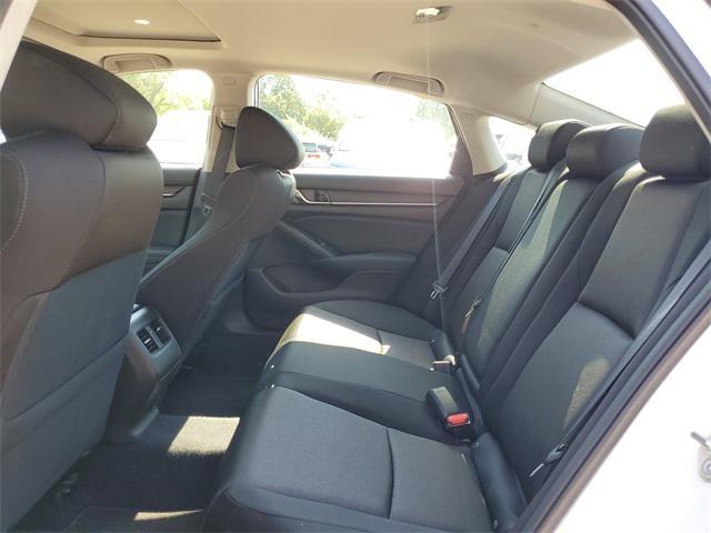 Photo of 2018 Platinum White Pearl Honda Accord
